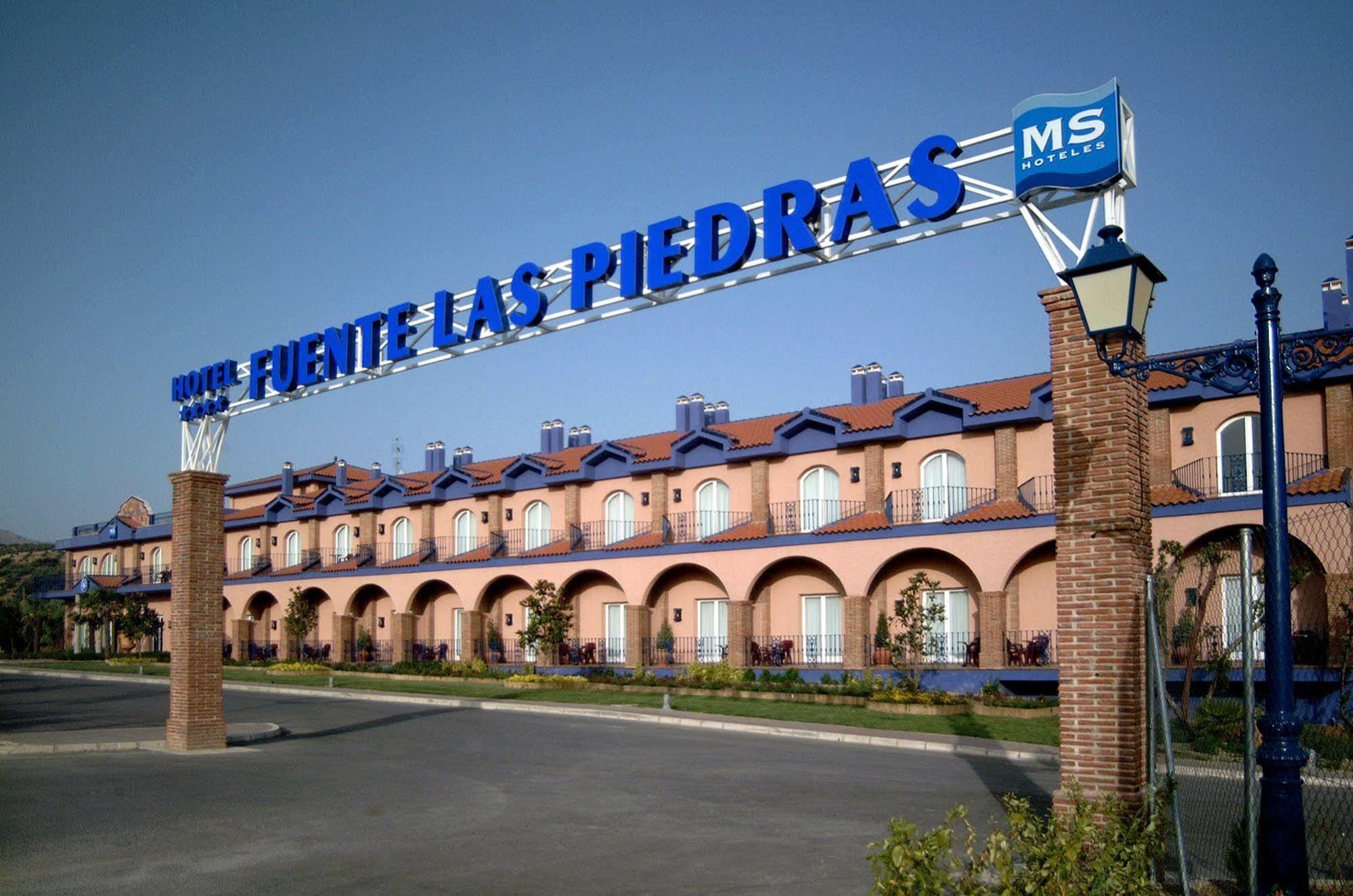 Hotel Fuente Las Piedras Cabra Exteriér fotografie